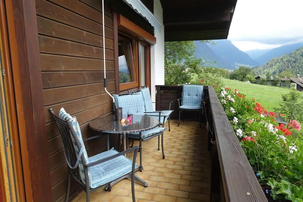 Haus Lifinar - Carmen Juen Apartman Sankt Gallenkirch Kültér fotó