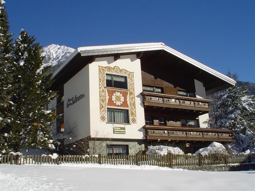 Haus Lifinar - Carmen Juen Apartman Sankt Gallenkirch Kültér fotó